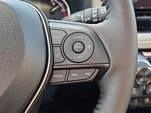 New 2025 Toyota RAV4 XLE image 17