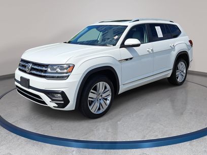 Used 2019 Volkswagen Atlas SE w/ Panoramic Sunroof Package
