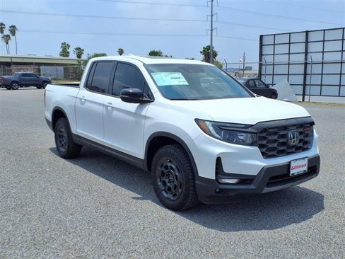 New 2025 Honda Ridgeline TrailSport+ image 2