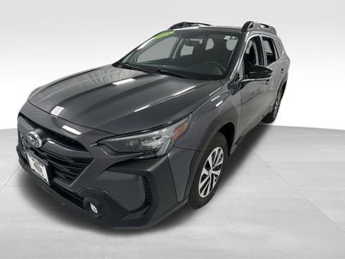 Certified 2025 Subaru Outback Premium w/ Popular Package #1A image 8