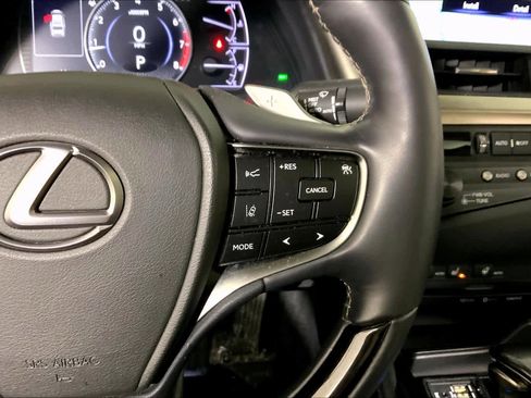 Used 2019 Lexus ES 350 image 25