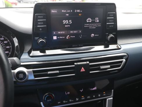 Used 2023 Kia Seltos S FWD image 19