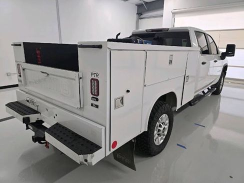 Used 2023 Chevrolet Silverado 2500 W/T w/ WT Fleet Convenience Package AWD/4WD image 8