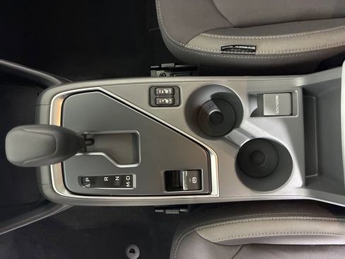 Certified 2025 Subaru Crosstrek 2.0i Premium image 22