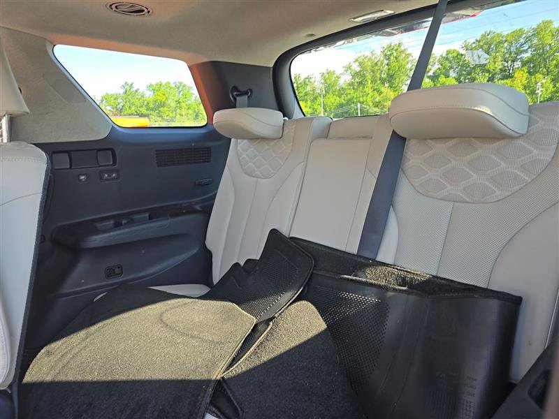 Used 2022 Hyundai Palisade Limited w/ Cargo Package AWD/4WD image 15