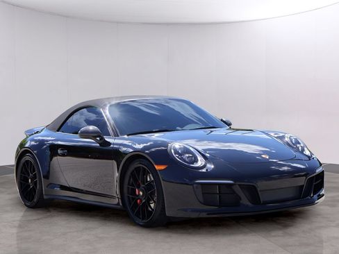 Used 2017 Porsche 911 Carrera GTS RWD image 11