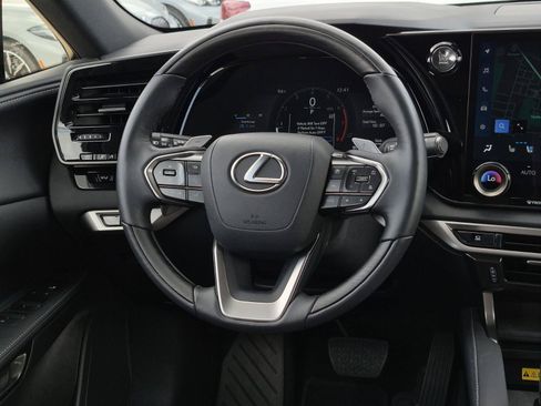Used 2025 Lexus RX 350 Premium FWD image 19