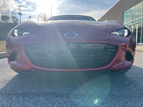 Used 2024 MAZDA MX-5 Miata Grand Touring w/ Appearance Package image 9