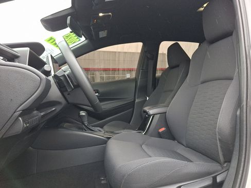 Certified 2023 Toyota Corolla SE w/ Carpet Mat Package (TMS) image 13