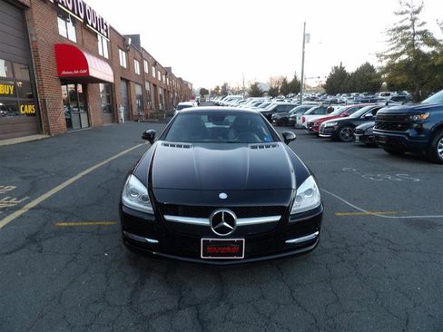 Used 2016 Mercedes-Benz SLK 300 image 4