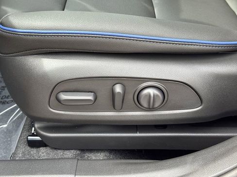 New 2026 Buick Envista Sport Touring w/ Convenience I Package FWD image 21