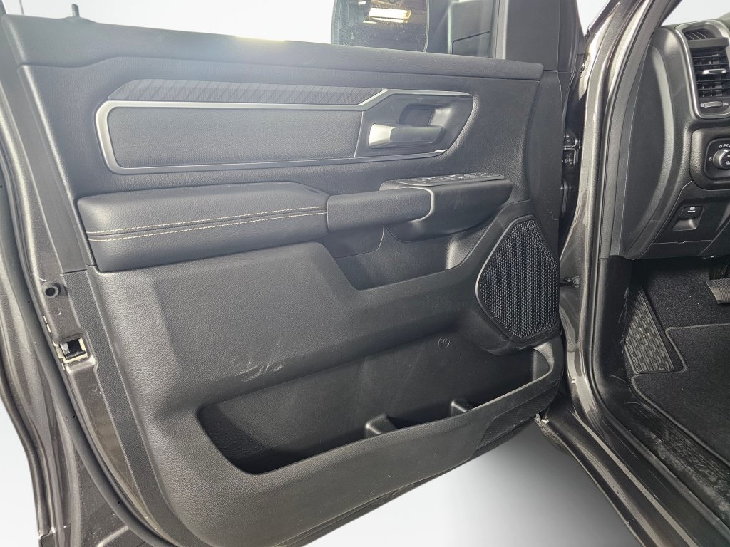 New 2026 RAM 1500 Big Horn w/ Sport Appearance Package AWD/4WD image 21