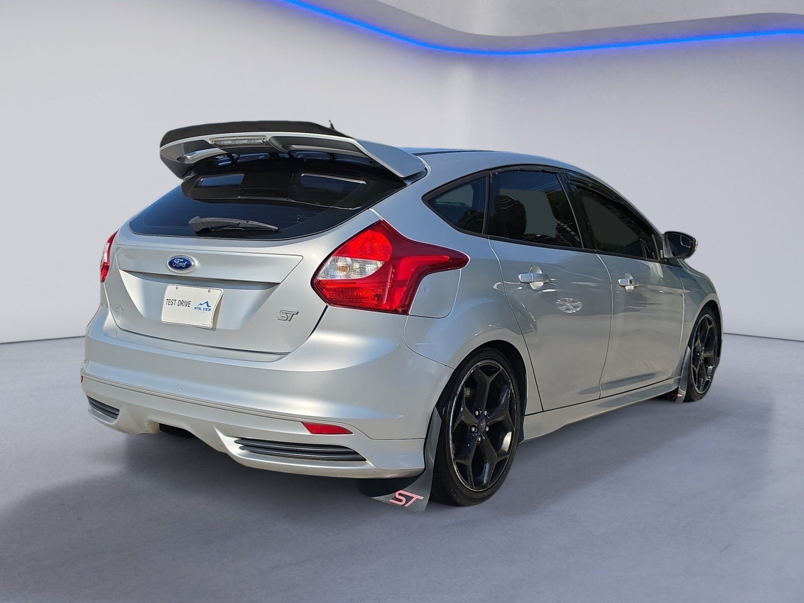 Used 2014 Ford Focus ST FWD image 6