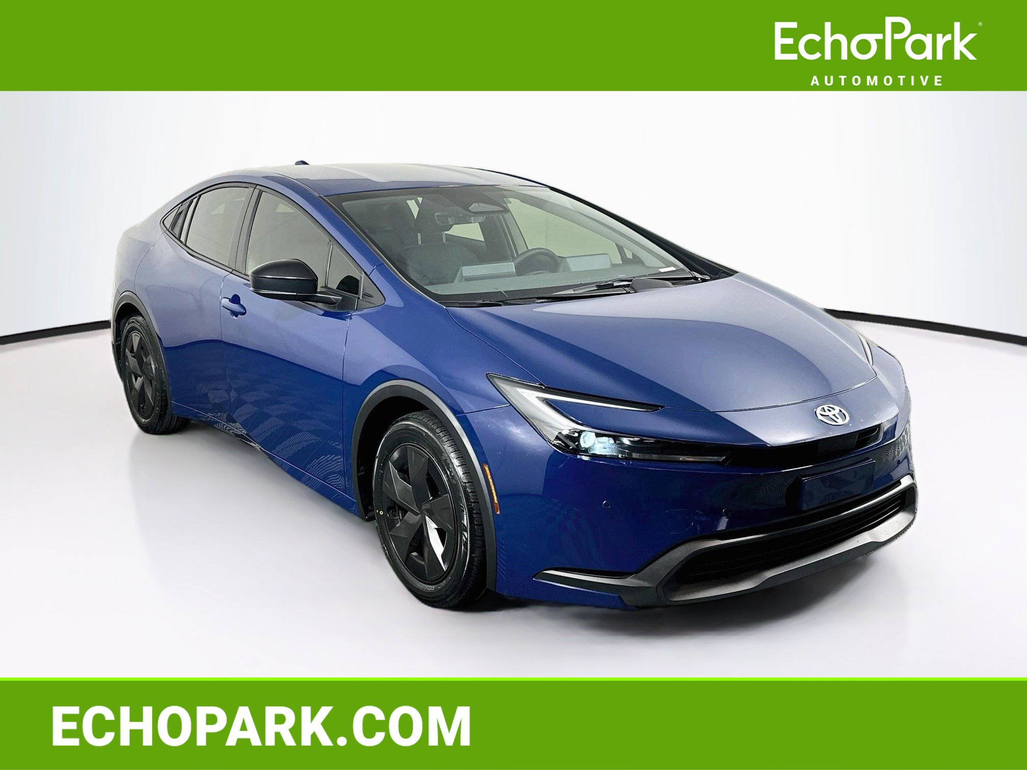 Used 2024 Toyota Prius LE FWD image 1