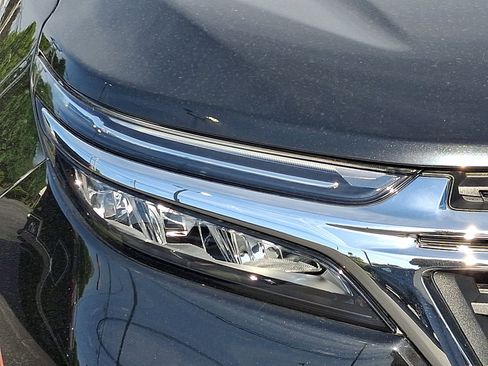 Used 2024 Chevrolet Equinox LT w/ LPO, Floor Liner Package AWD/4WD image 8
