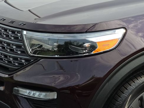 Certified 2023 Ford Explorer XLT w/ Equipment Group 202A AWD/4WD image 28