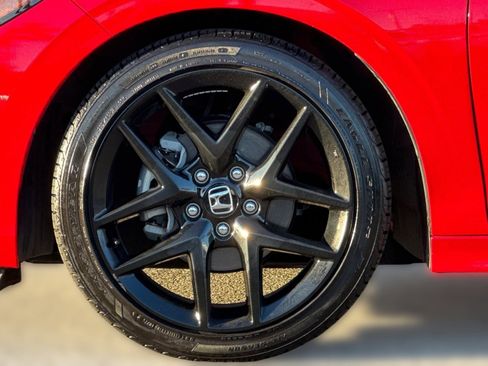 Certified 2024 Honda Civic Sport image 11