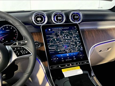 New 2026 Mercedes-Benz GLC 300 4MATIC image 8