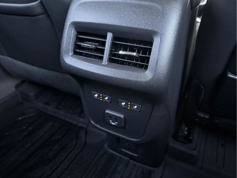 Used 2023 GMC Terrain Denali w/ Denali Premium Package image 23