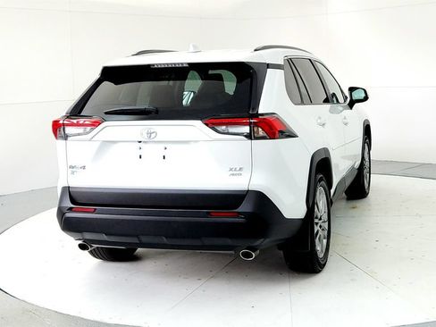 Used 2024 Toyota RAV4 XLE Premium w/ Weather Package AWD/4WD image 5