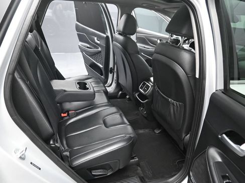 Used 2019 Hyundai Santa Fe Limited FWD image 33