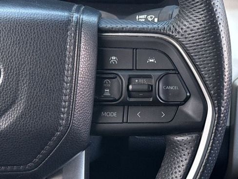 Used 2024 Toyota Tacoma TRD Sport image 14