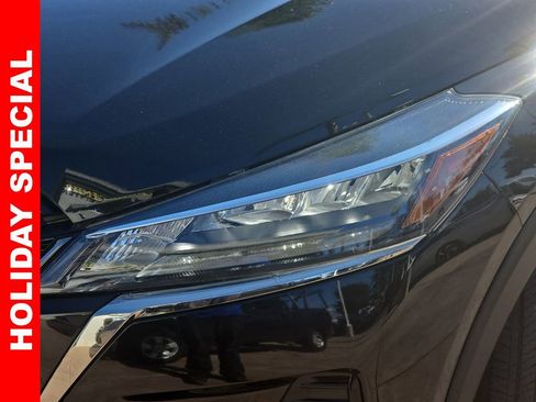 Used 2021 Nissan Kicks SR w/ SR Premium Package image 32