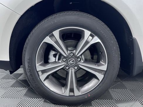 Used 2025 Acura RDX w/ Technology Package image 12