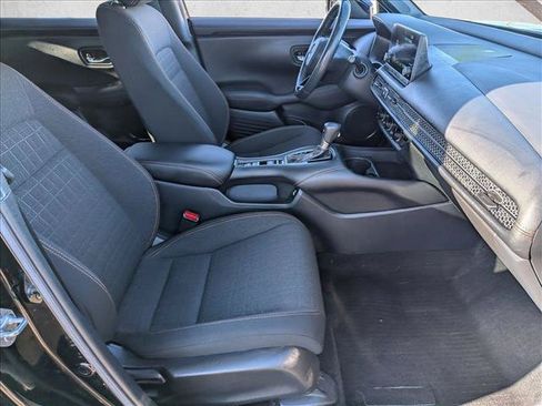 Used 2023 Honda HR-V Sport image 25