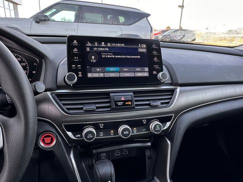 Used 2021 Honda Accord LX image 14