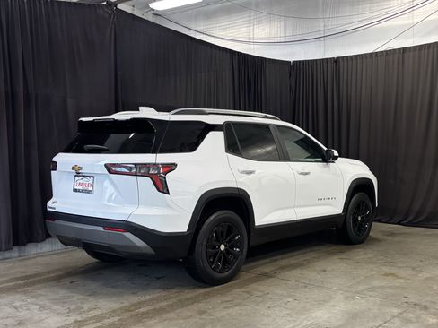 Used 2025 Chevrolet Equinox LT w/ Convenience Package II image 27