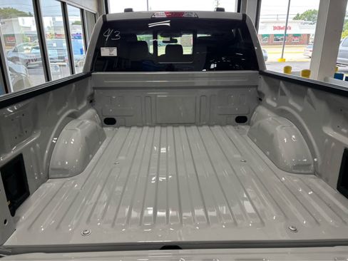New 2026 Ford F150 XLT w/ Equipment Group 302A MID AWD/4WD image 8