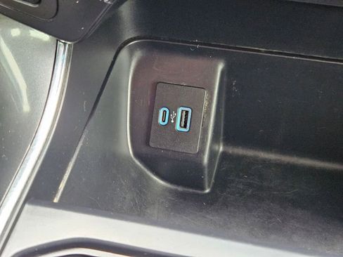 Used 2022 Ford F150 XLT w/ Equipment Group 302A High image 25