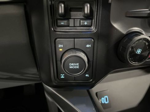 New 2026 Ford F250 XLT w/ XLT Premium Package image 32