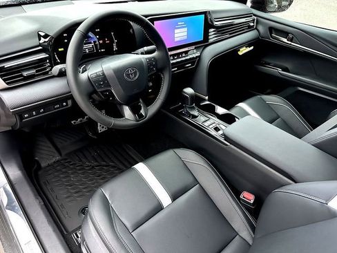 New 2026 Toyota Camry SE image 11