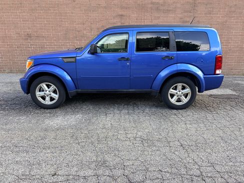 Used 2007 Dodge Nitro SLT AWD/4WD image 2