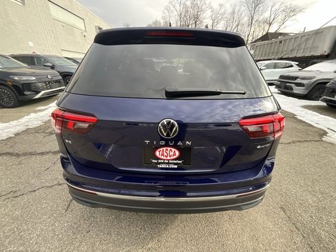 Used 2022 Volkswagen Tiguan SE image 5