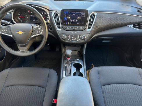 Used 2024 Chevrolet Malibu RS w/ LPO, Floor Liner Package FWD image 16