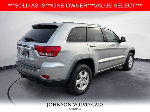 Used 2011 Jeep Grand Cherokee Laredo w/ Security & Convenience Group image 3