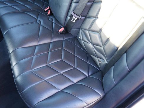 Used 2024 BMW 740i xDrive image 46