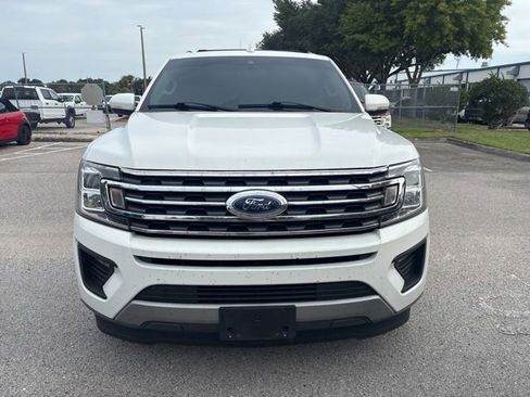 Used 2021 Ford Expedition Max XLT RWD image 2