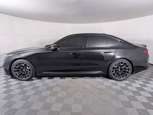 Used 2026 BMW M5 image 2
