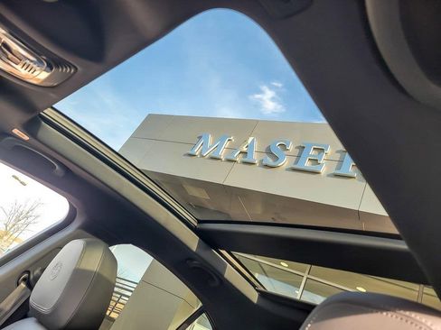 New 2025 Alfa Romeo Stelvio Sprint w/ Veloce Package image 10