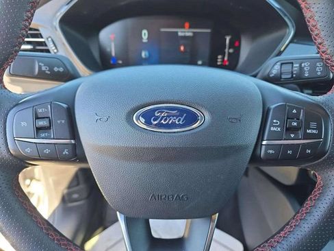 Used 2024 Ford Escape ST-Line AWD/4WD image 23