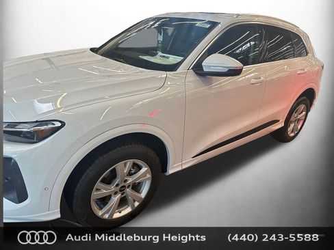 New 2025 Audi Q5 Premium image 2