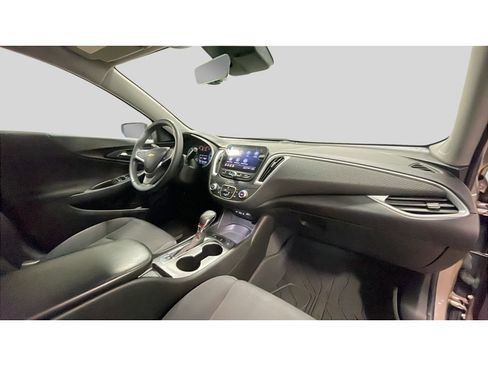 Used 2024 Chevrolet Malibu RS w/ LPO, Floor Liner Package FWD image 18