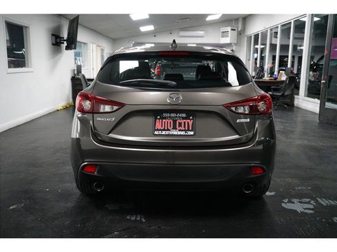 Used 2014 MAZDA MAZDA3 i Grand Touring image 6