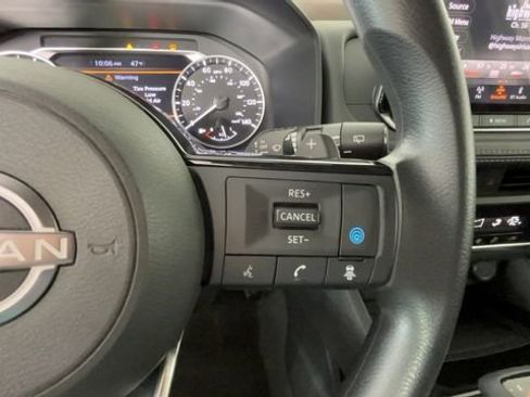 Used 2023 Nissan Rogue SV AWD/4WD image 26
