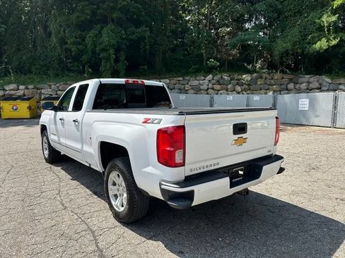 Used 2018 Chevrolet Silverado 1500 LTZ Z71 w/ LTZ Plus Package AWD/4WD image 3