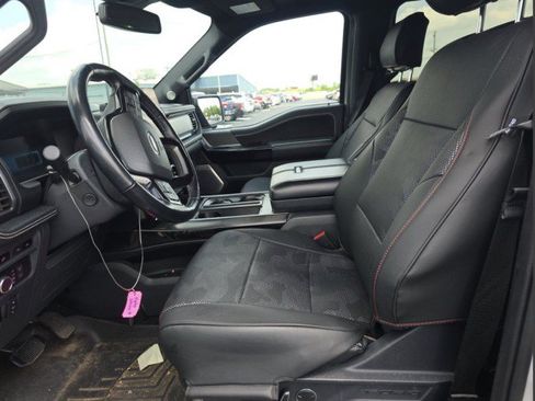 Used 2023 Ford F150 Lightning Platinum AWD/4WD image 3